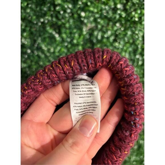 Smartwool Womens Isto Retro Beanie Hat One Size Chunky Knit Stripe Merino Wool N - Picture 4 of 4